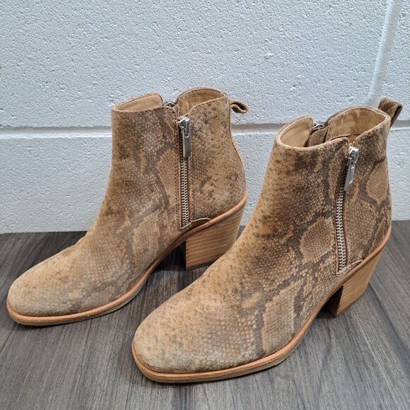 Soft Shoes - Soft Western Boots In Women's Size 6.5M Suede Leather Snakeskin Print Zip Boots